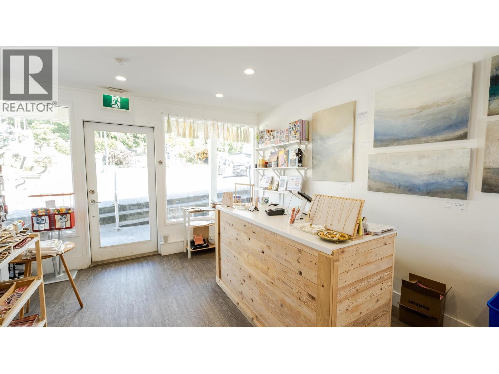 416 MARINE DRIVE, Gibsons