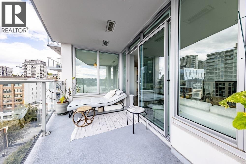 1011 668 COLUMBIA STREET, New Westminster
