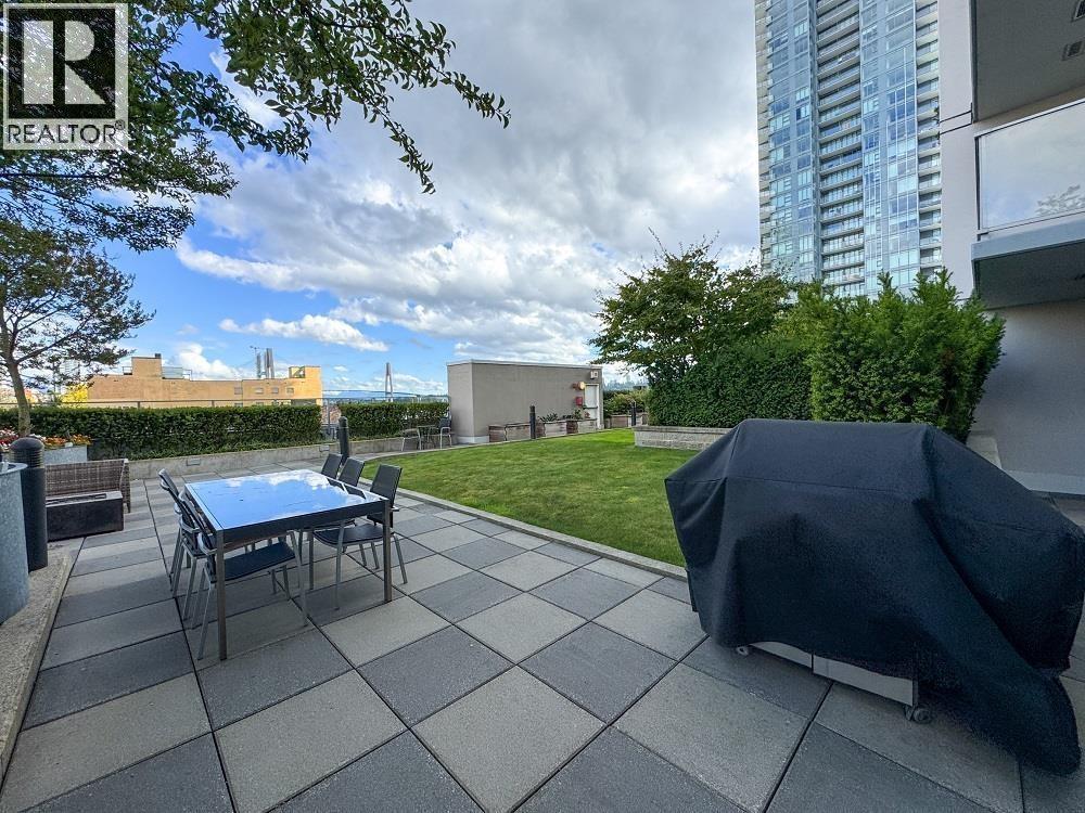 1011 668 COLUMBIA STREET, New Westminster