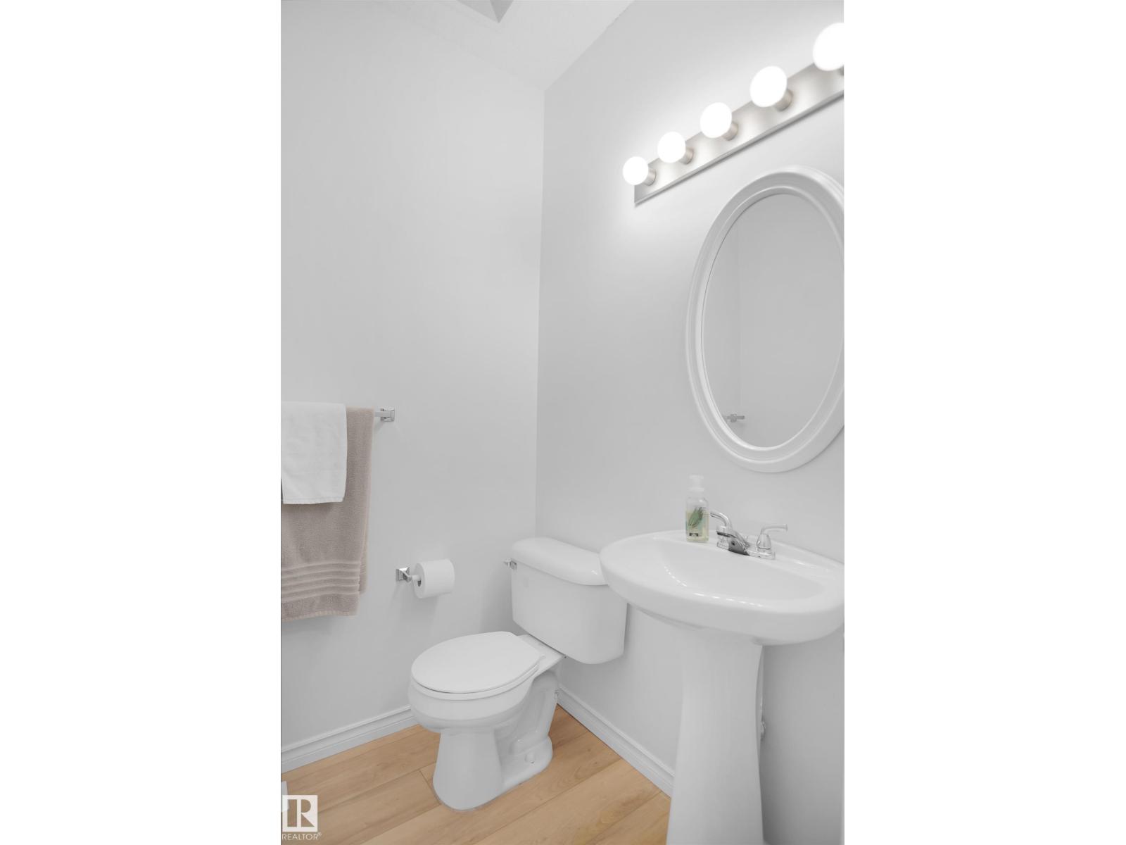 #53 13825 155 AV NW - 24