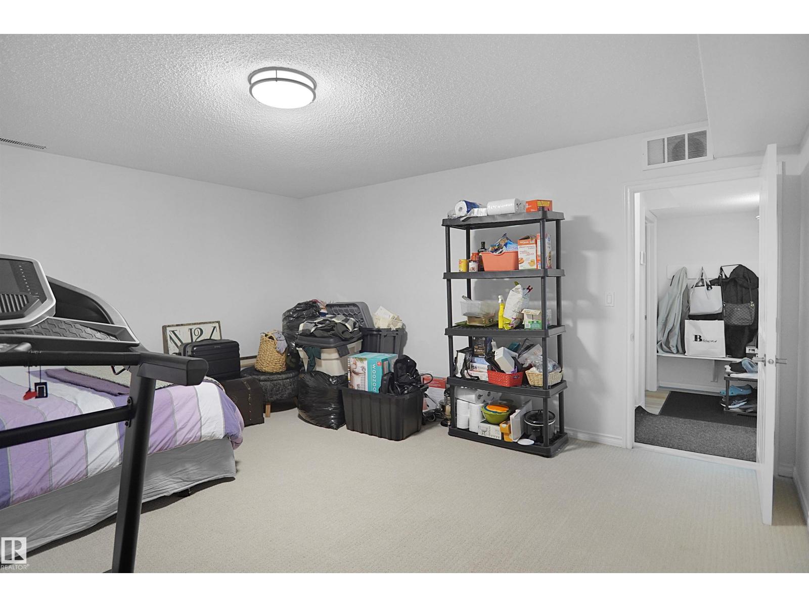 #53 13825 155 AV NW - 33
