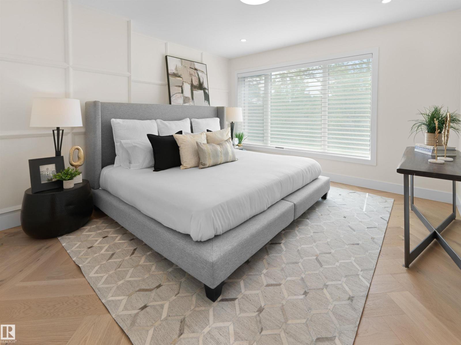 8134 77 AV NW — photo 17
