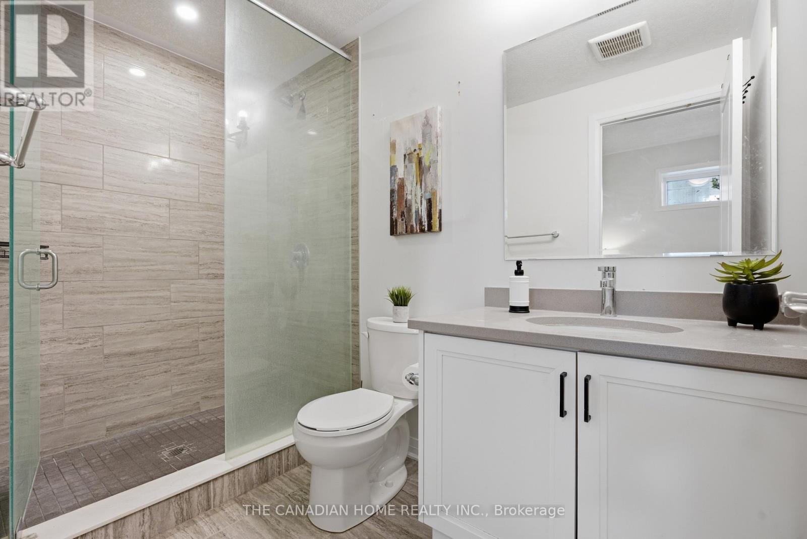 #81 25 ISHERWOOD AVENUE - 18