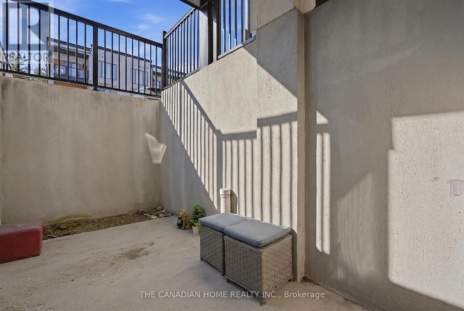 #81 25 ISHERWOOD AVENUE - 26