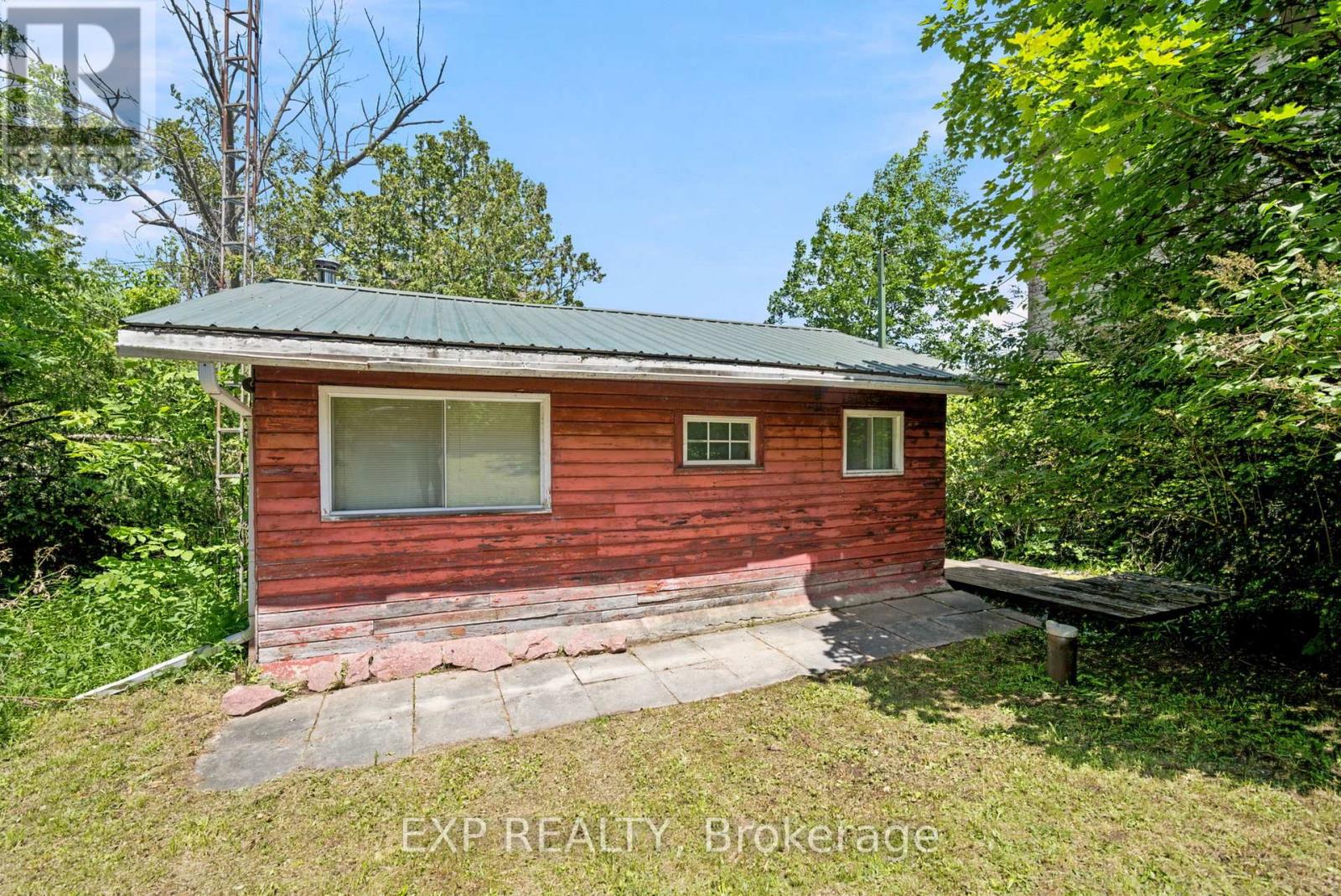 61 NORTH TAYLOR ROAD - 5