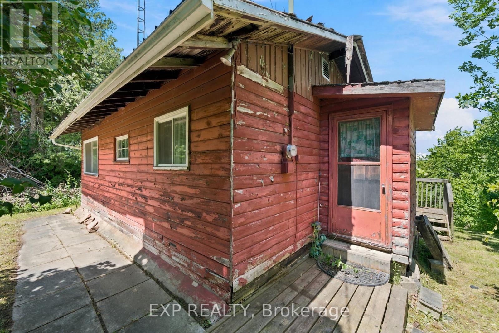 61 NORTH TAYLOR ROAD - 6