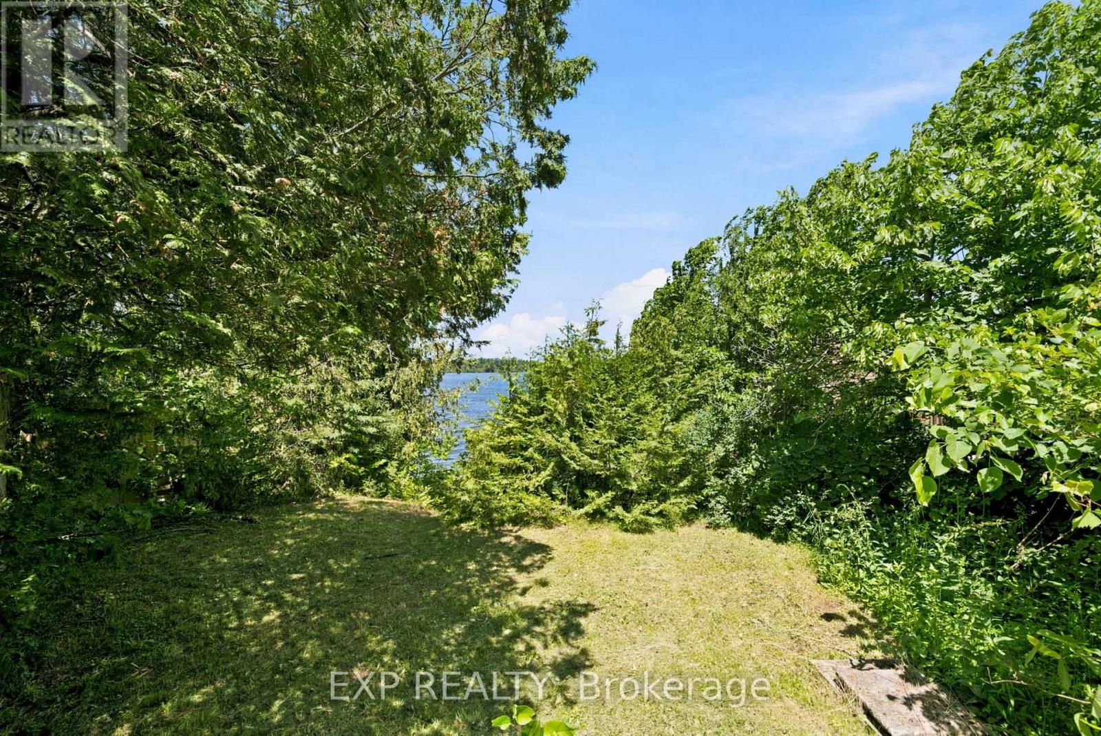 61 NORTH TAYLOR ROAD - 18