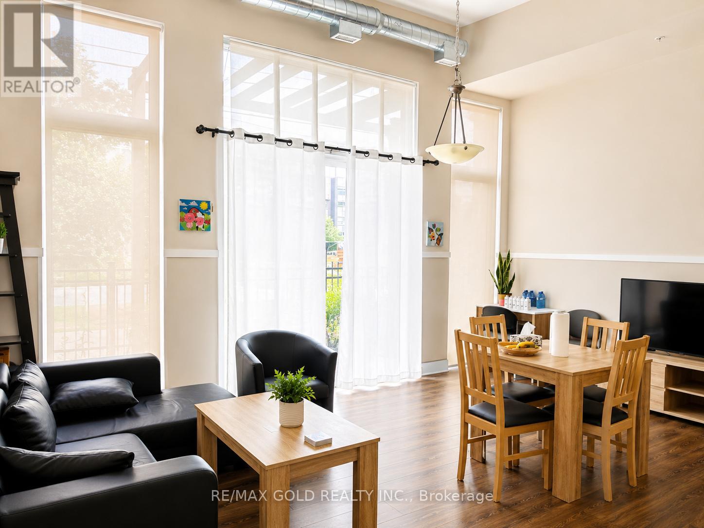 #112 253 ALBERT STREET - 14