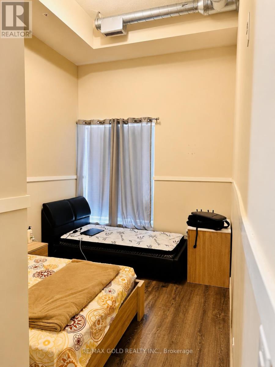 #112 253 ALBERT STREET - 12