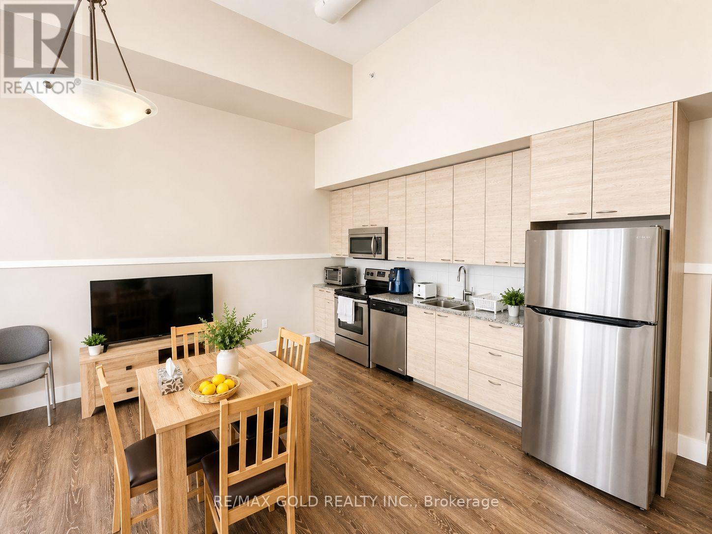#112 253 ALBERT STREET - 17