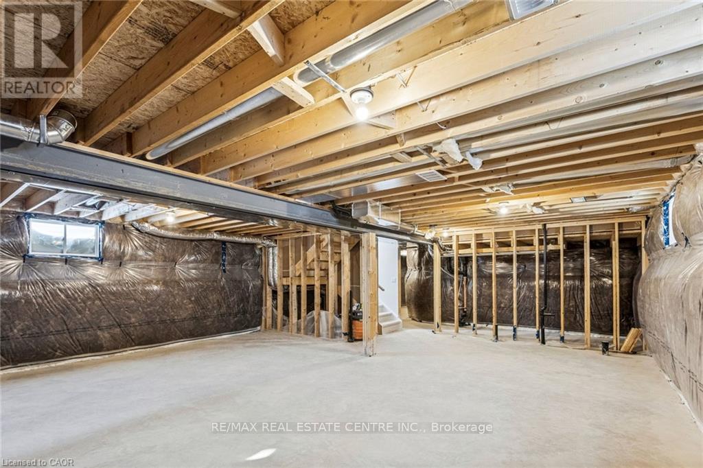 123 MAPLE STREET - 38