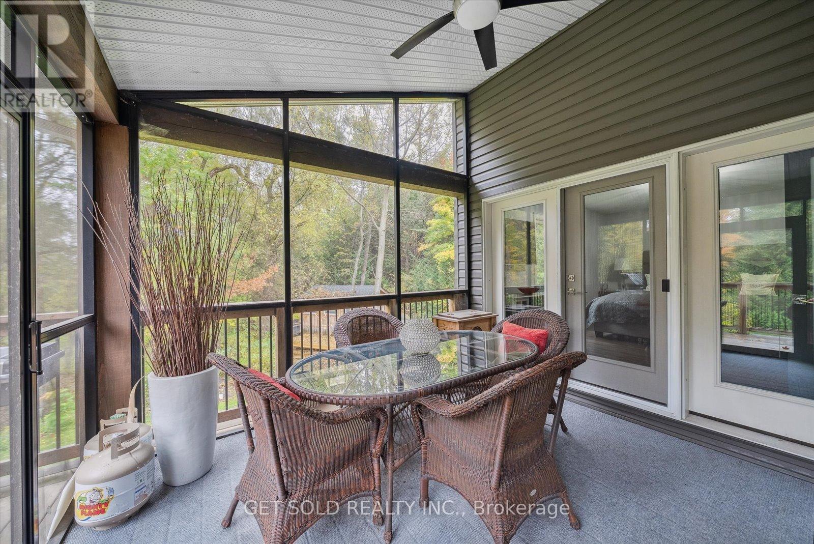 11 FIELDWAY COURT - 16