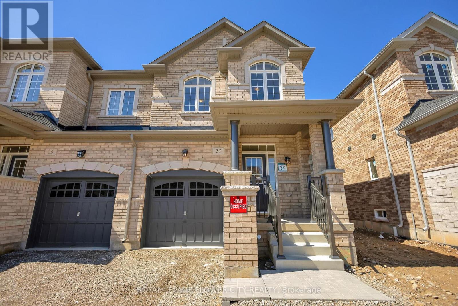 37 GLEDHILL CRESCENT - 34
