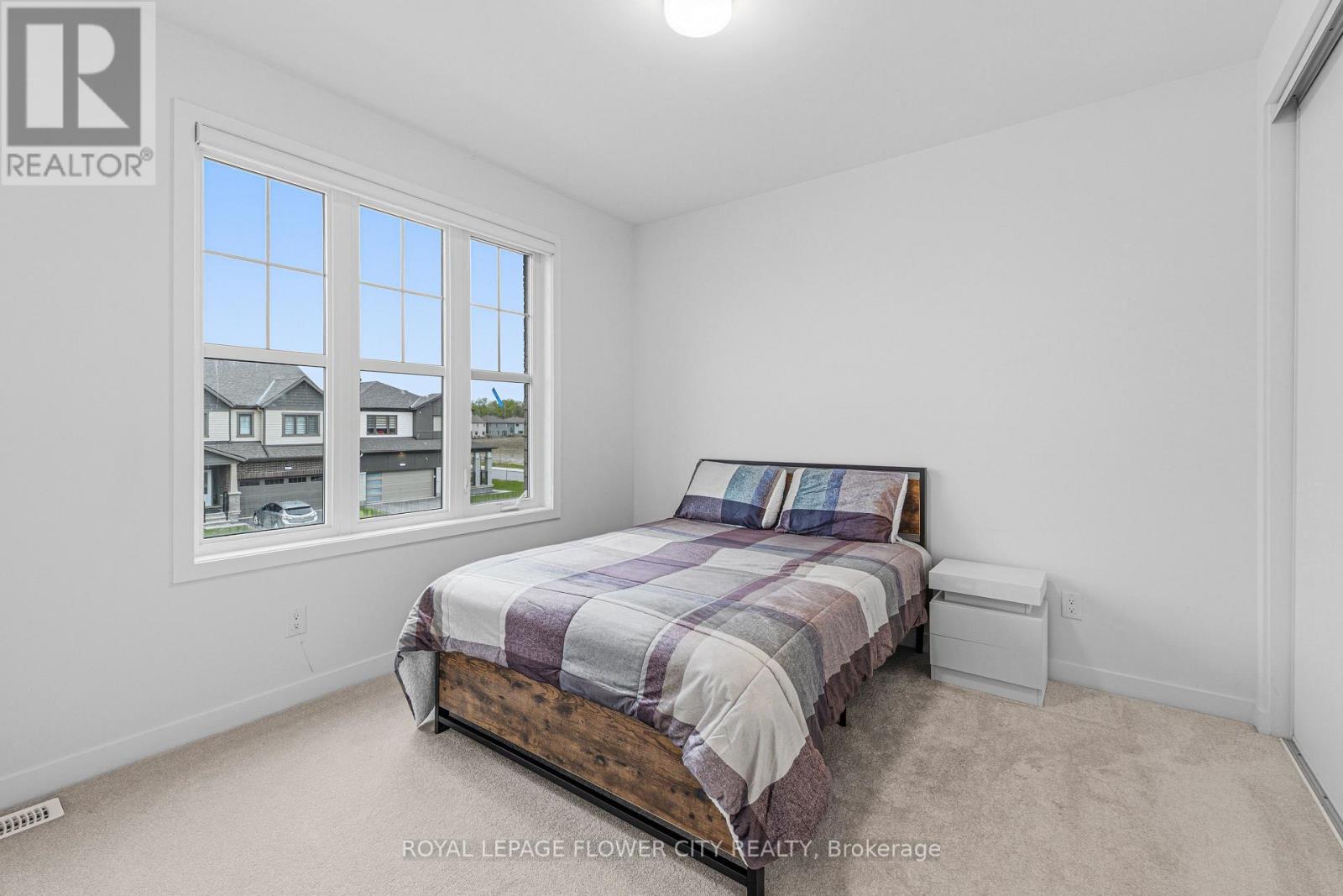 428 MEYNELL ROAD - 23