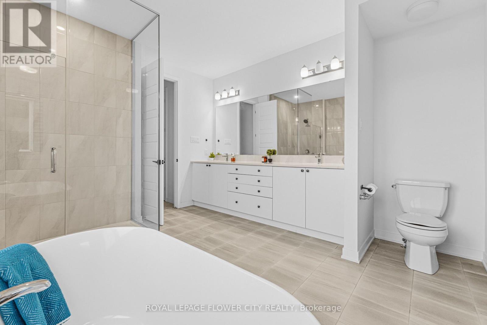 428 MEYNELL ROAD - 14