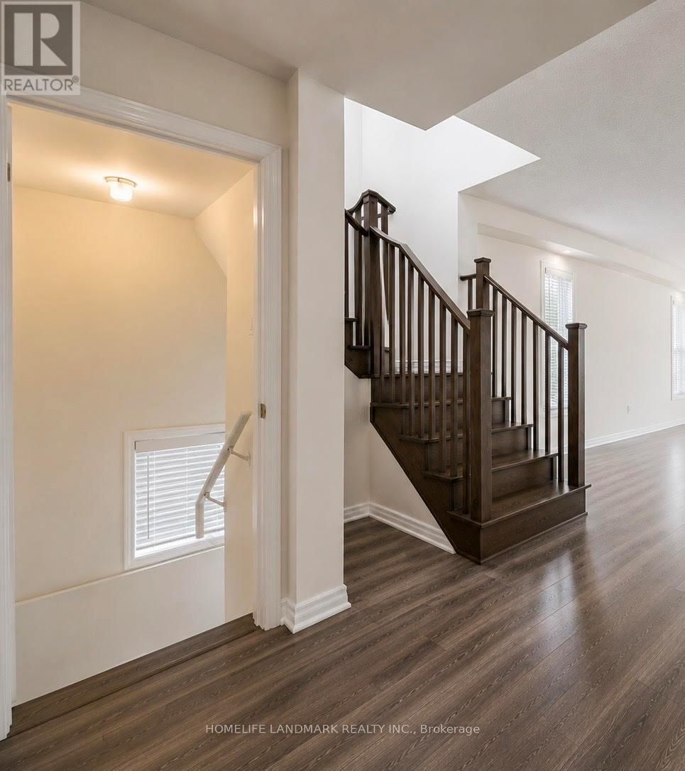 2 PRESTWICK STREET - 19