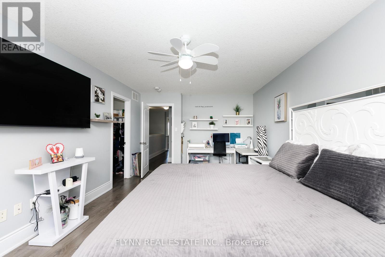 37 SUNSET WAY - 20