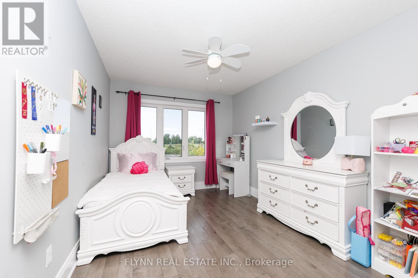 37 SUNSET WAY - 28