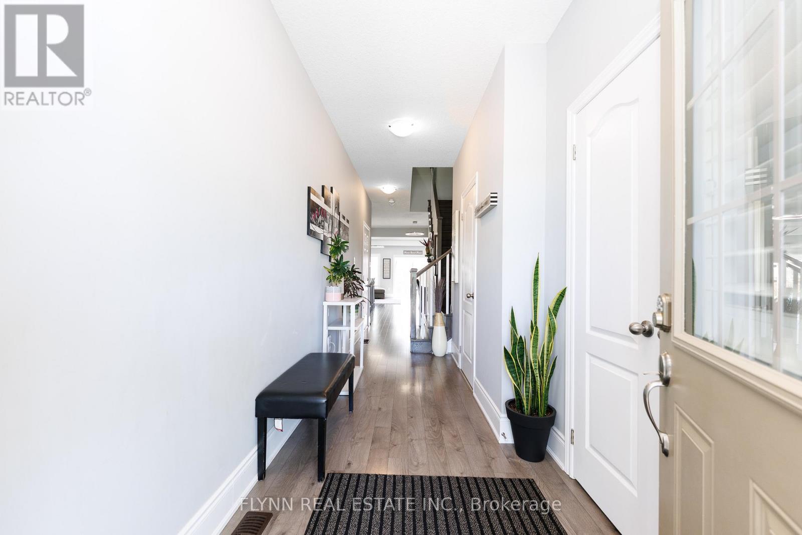37 SUNSET WAY - 3