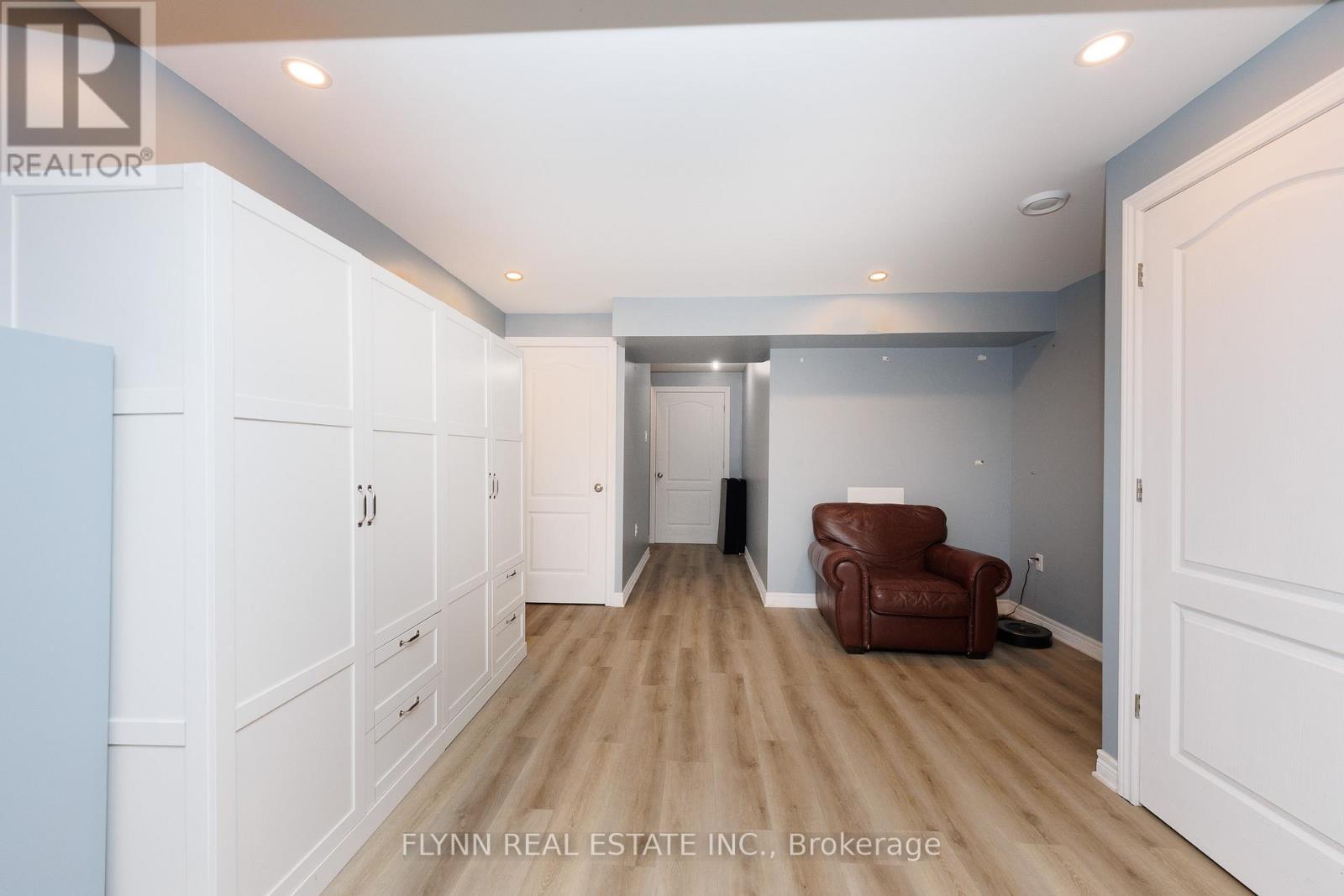 37 SUNSET WAY - 34