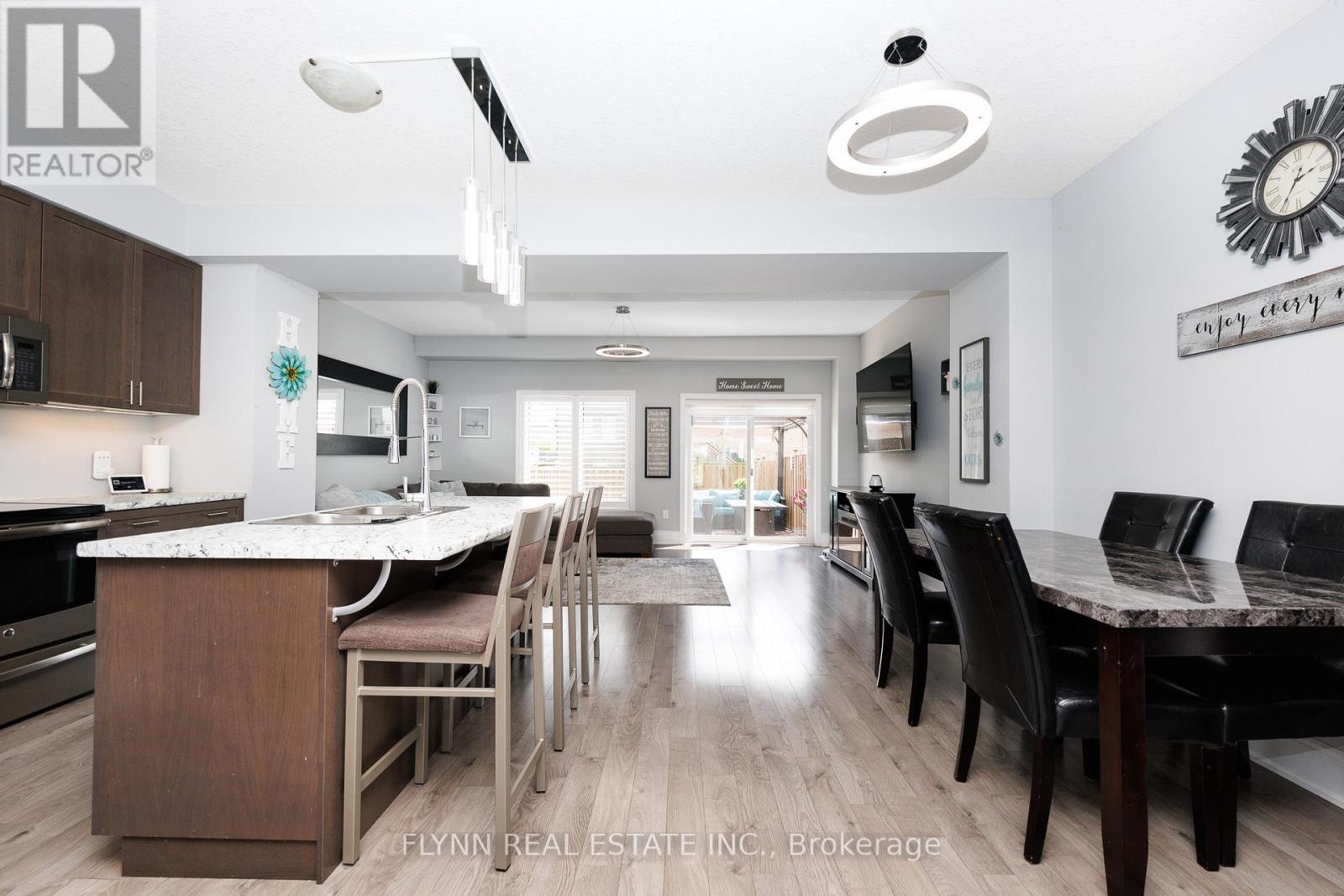 37 SUNSET WAY - 5