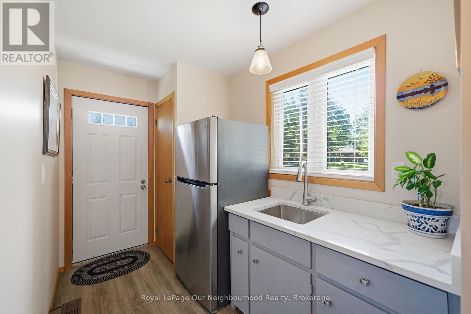 1194 NUFOREST DRIVE - 20