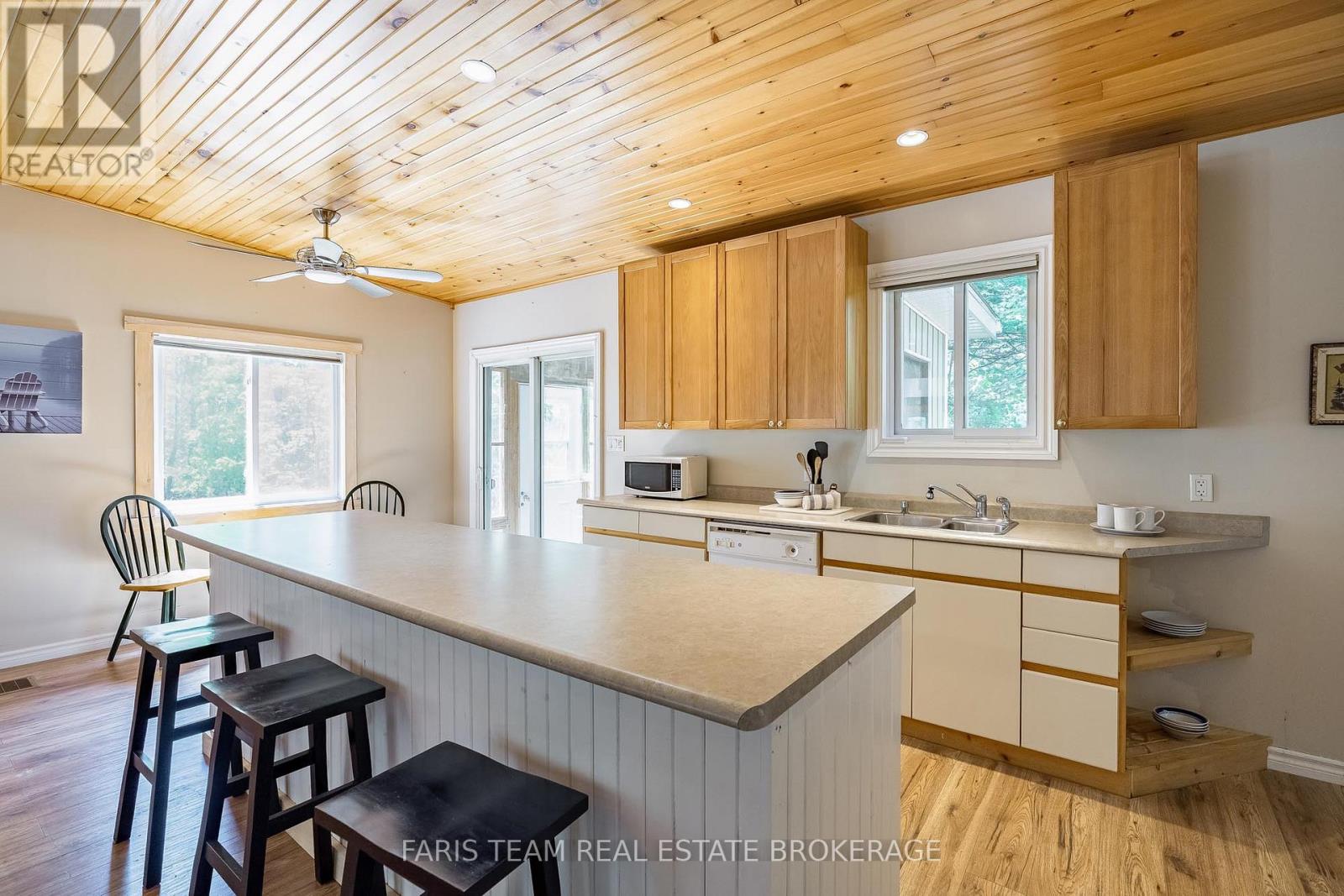 1226 BASELINE ROAD - 7