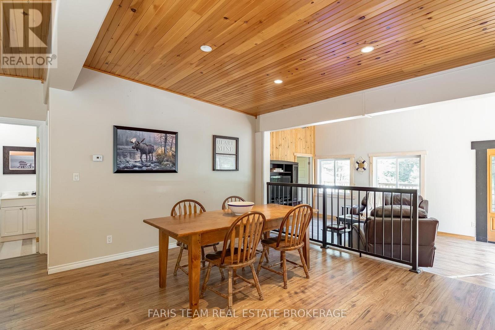 1226 BASELINE ROAD - 11