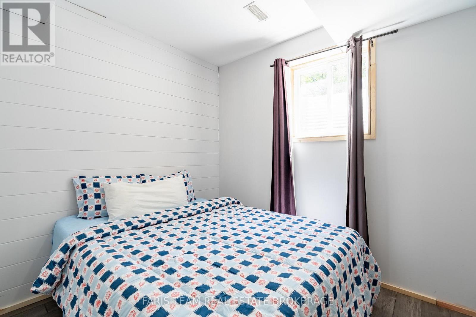 1226 BASELINE ROAD - 28
