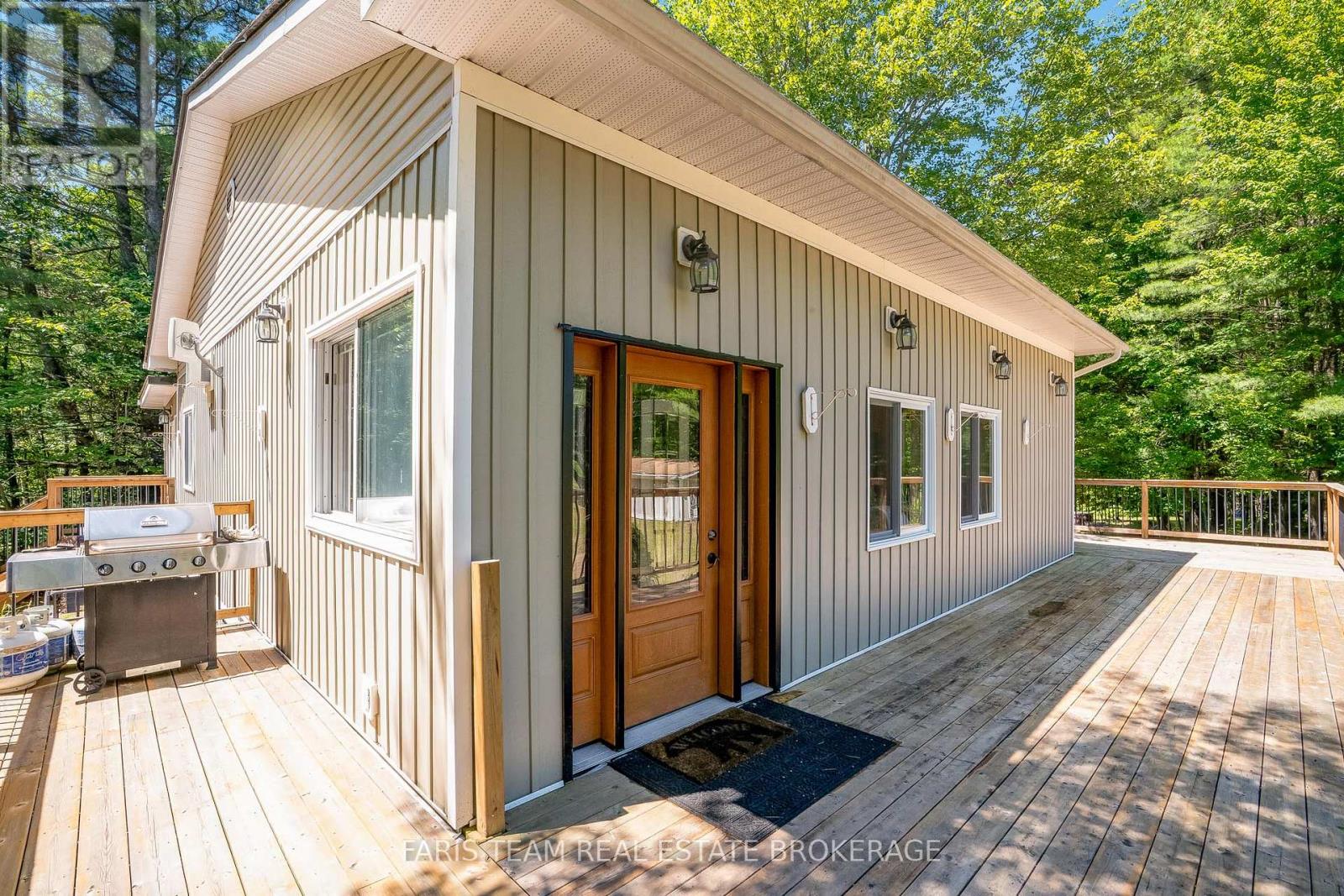 1226 BASELINE ROAD - 5