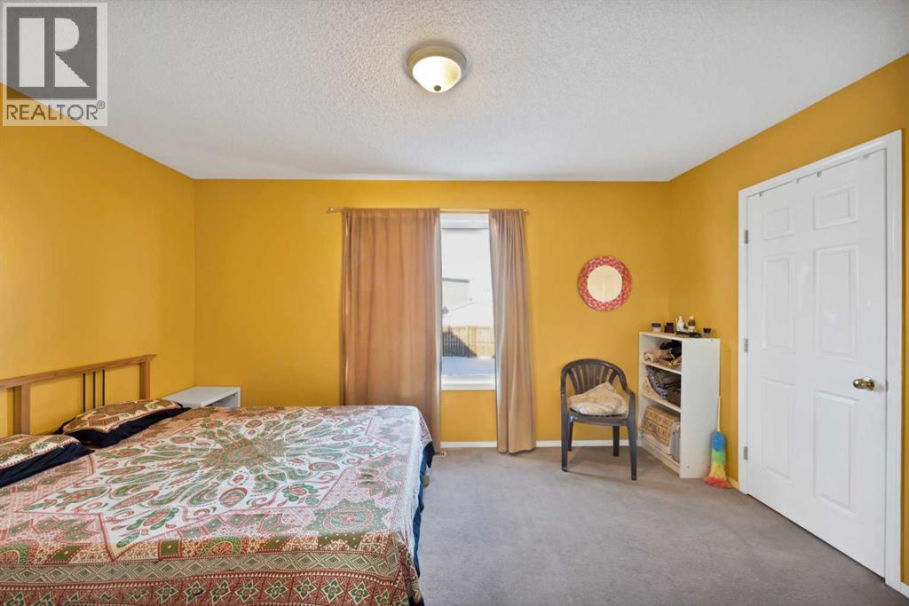 87 Taralea Gardens NE - 24