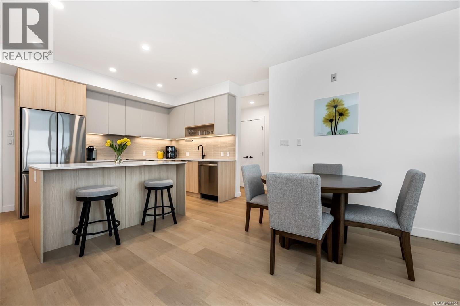 411 3564A Ryder Hesjedal Way, Colwood