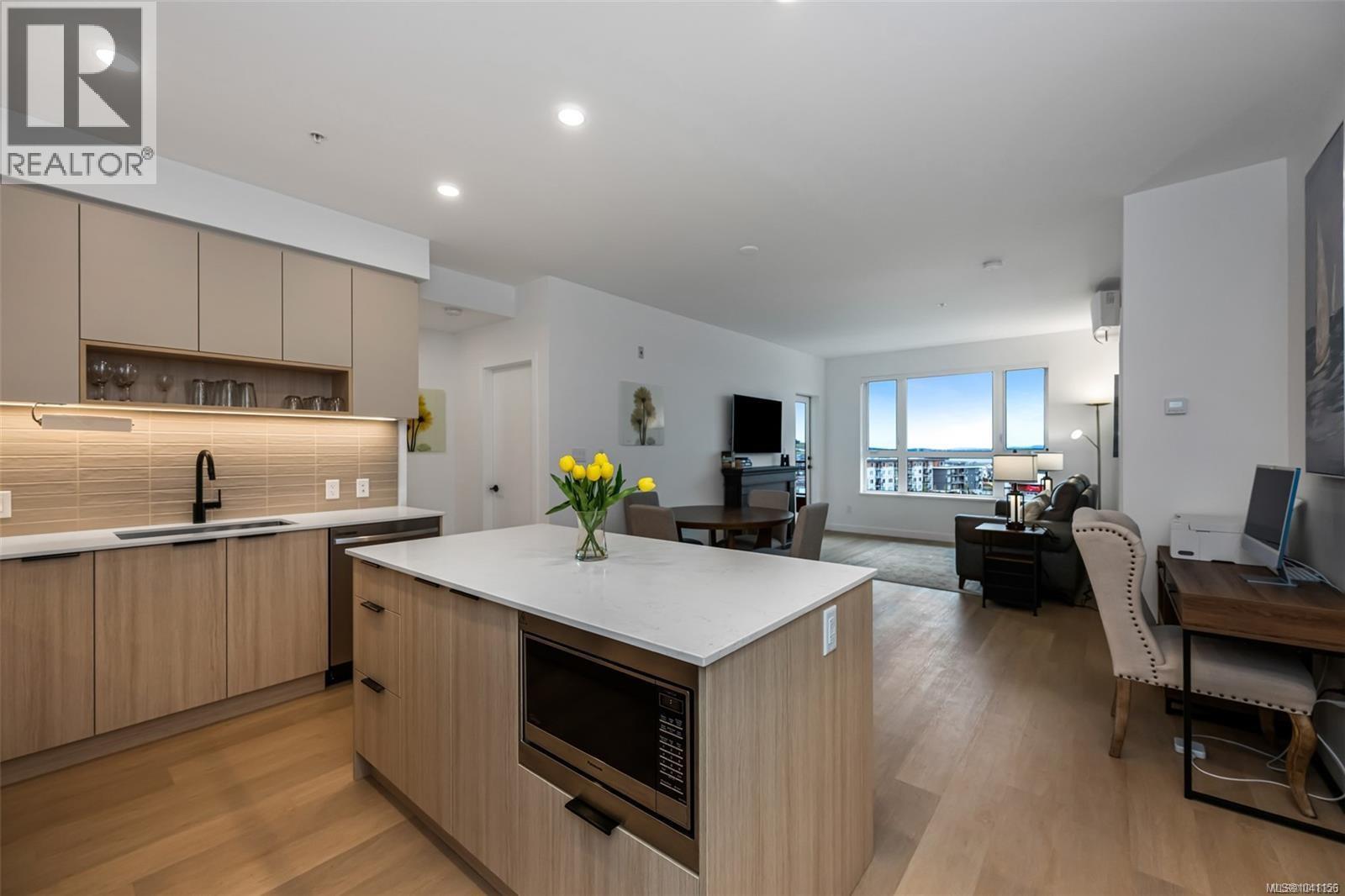 411 3564A Ryder Hesjedal Way, Colwood