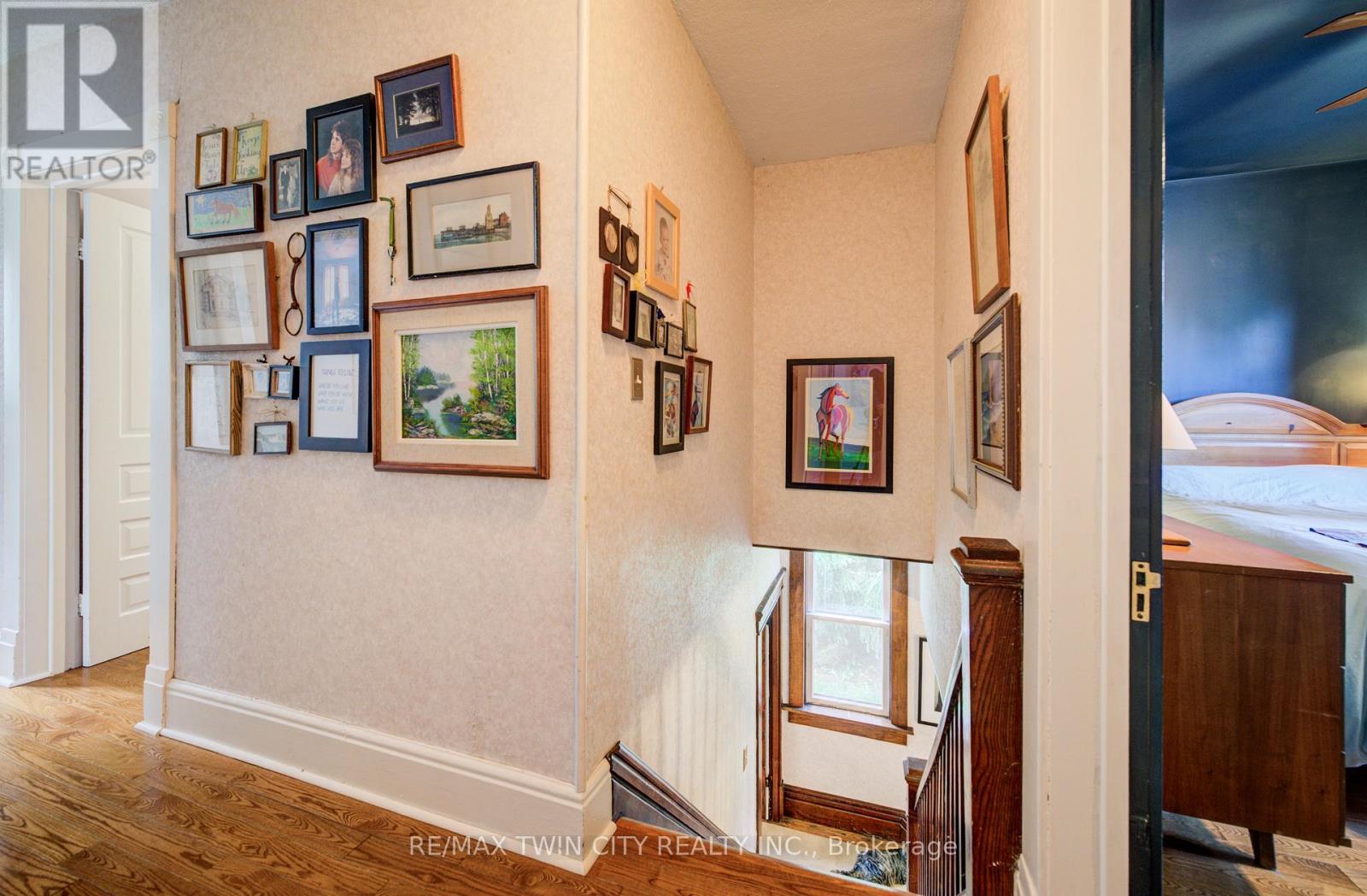 140 SHADE STREET - 24