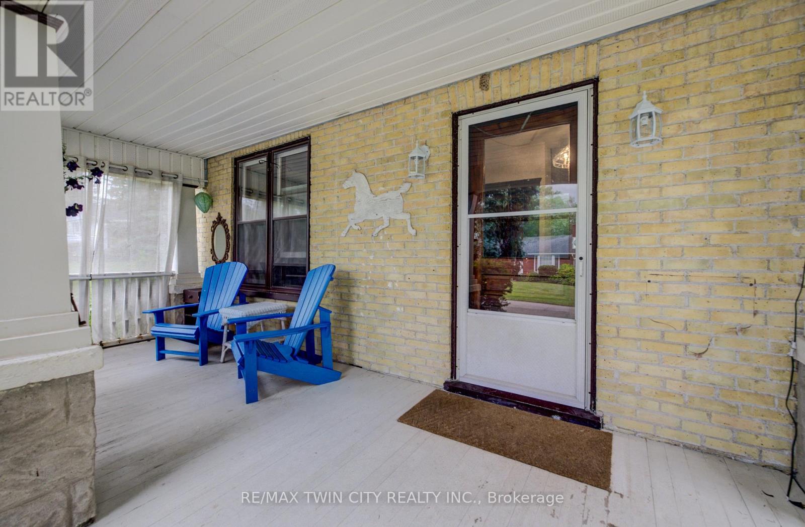 140 SHADE STREET - 8