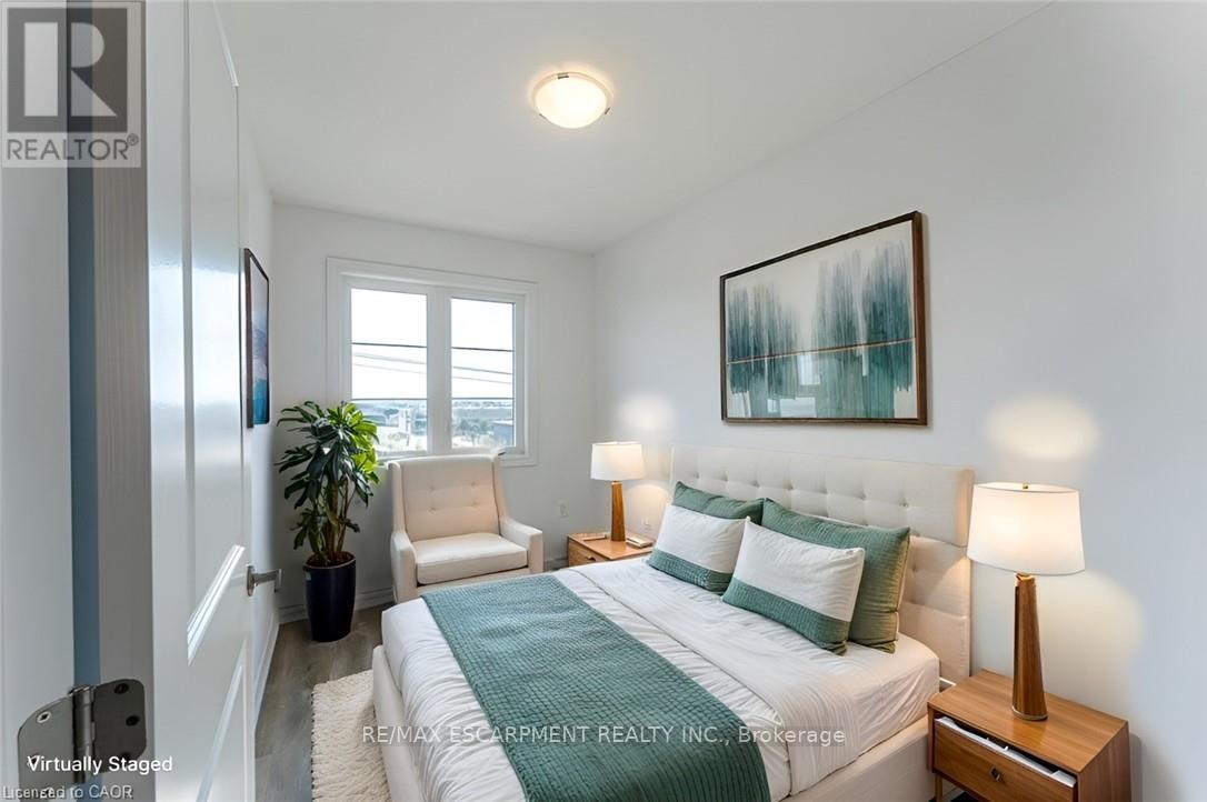 #29 120 COURT DRIVE - 22