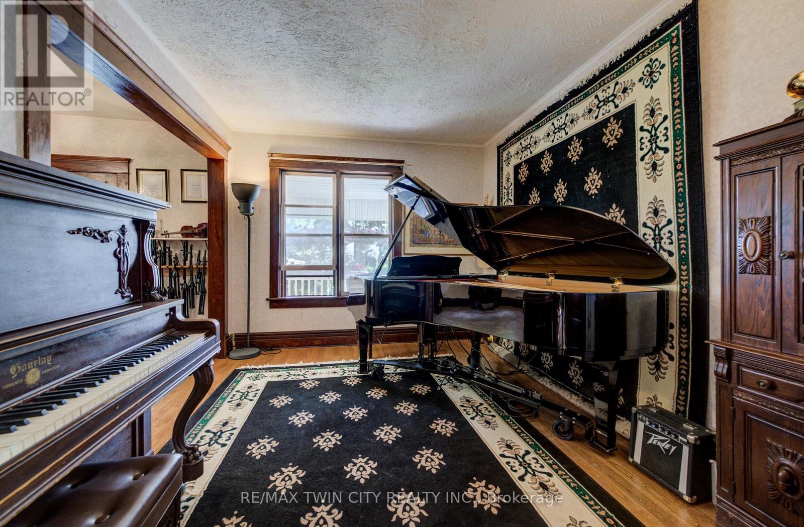 140 SHADE STREET - 15