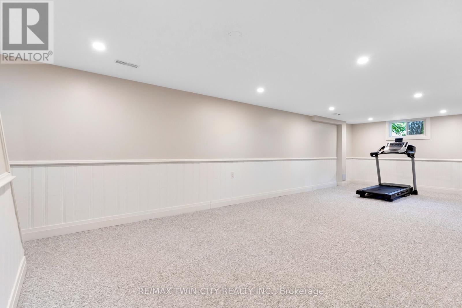 1 BLACKFRIARS PLACE - 29