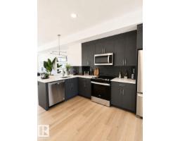 Pantry - 311 32 St Sw, Edmonton, AB T6X3C8 Photo 6