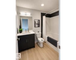 311 32 St Sw, Edmonton, AB T6X3C8 Photo 9