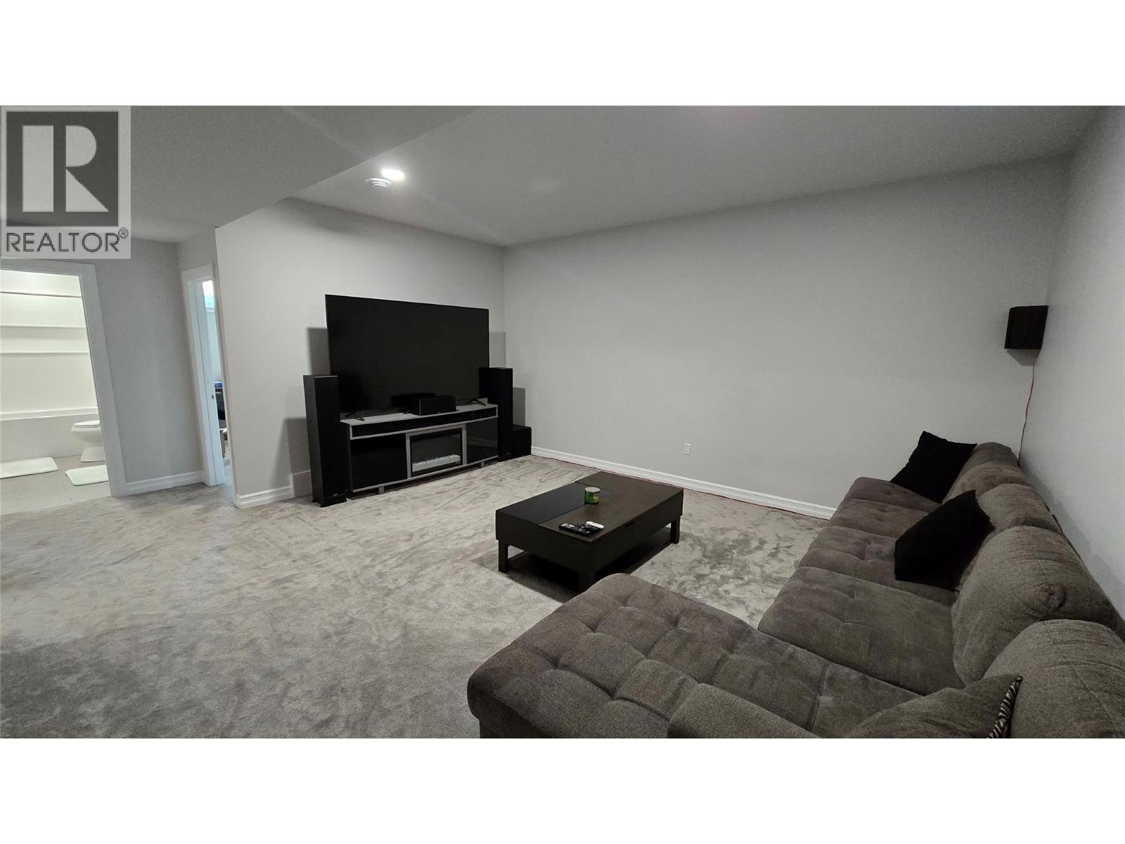 9108 8 Street - 12