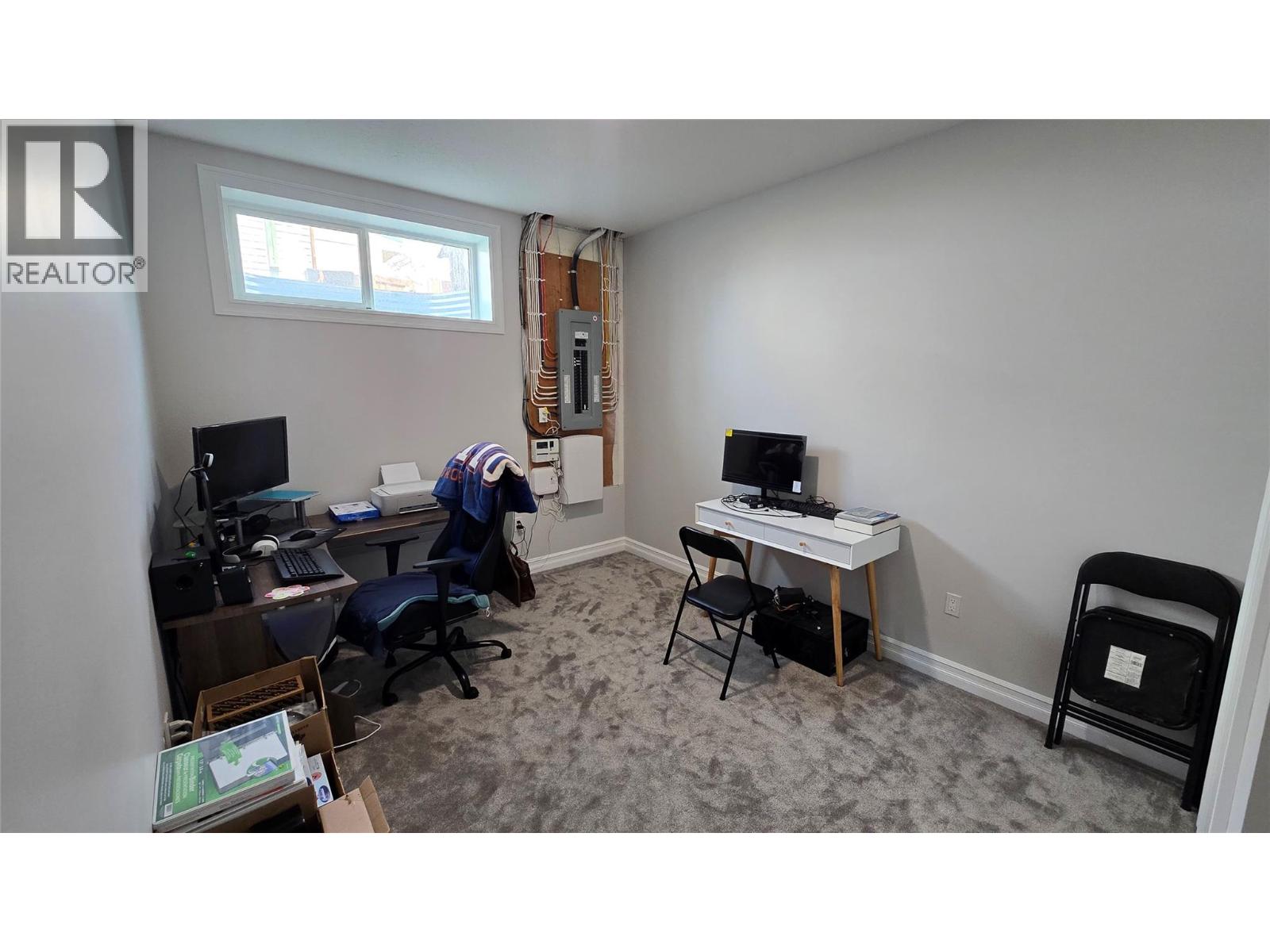 9108 8 Street - 8