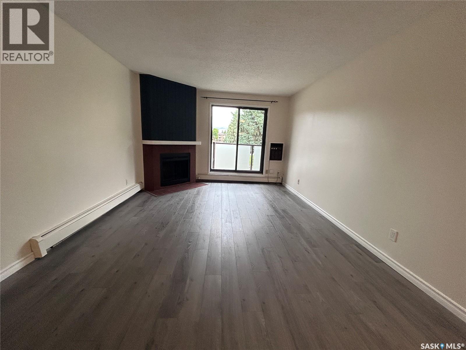 201 423 Tait COURT - photo 2
