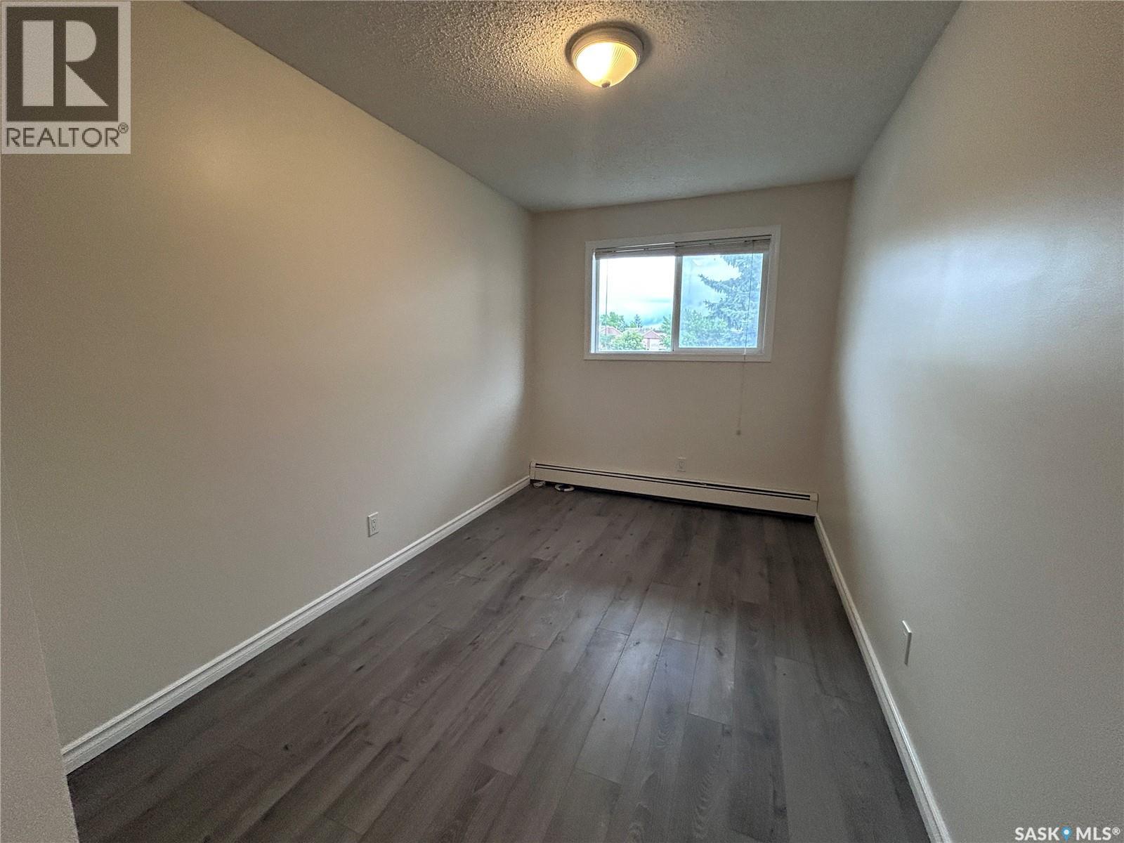 201 423 Tait COURT — photo 8