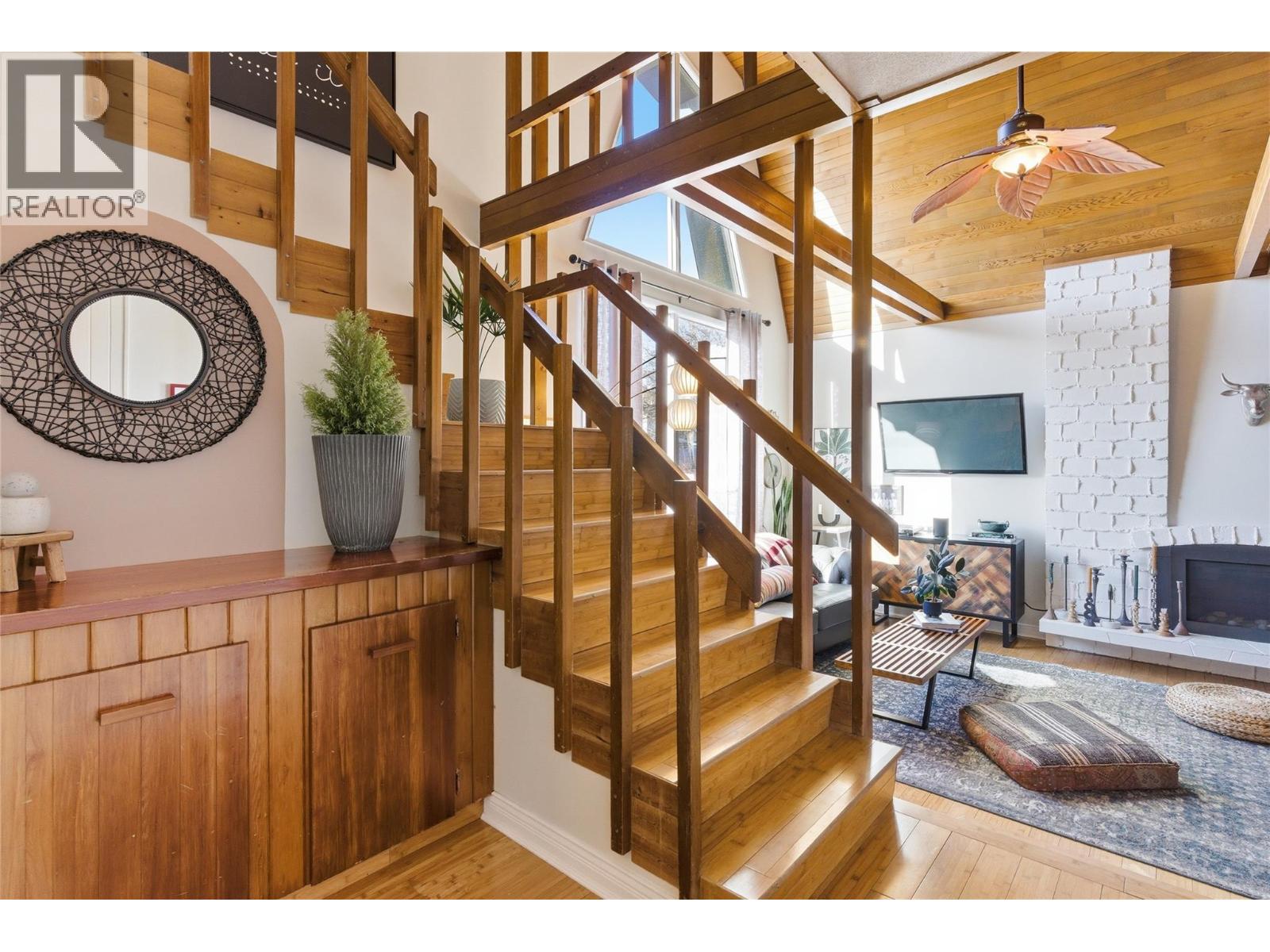 1756 CLIFFORD Avenue, Kamloops