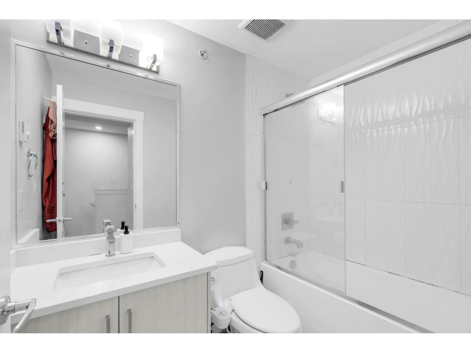 23 7247 140 STREET, Surrey