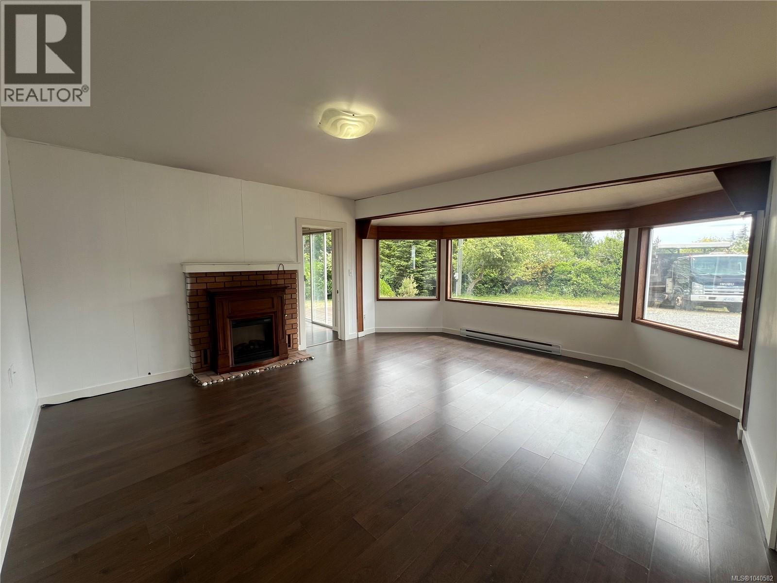 4772 Rocky Point Rd - 67