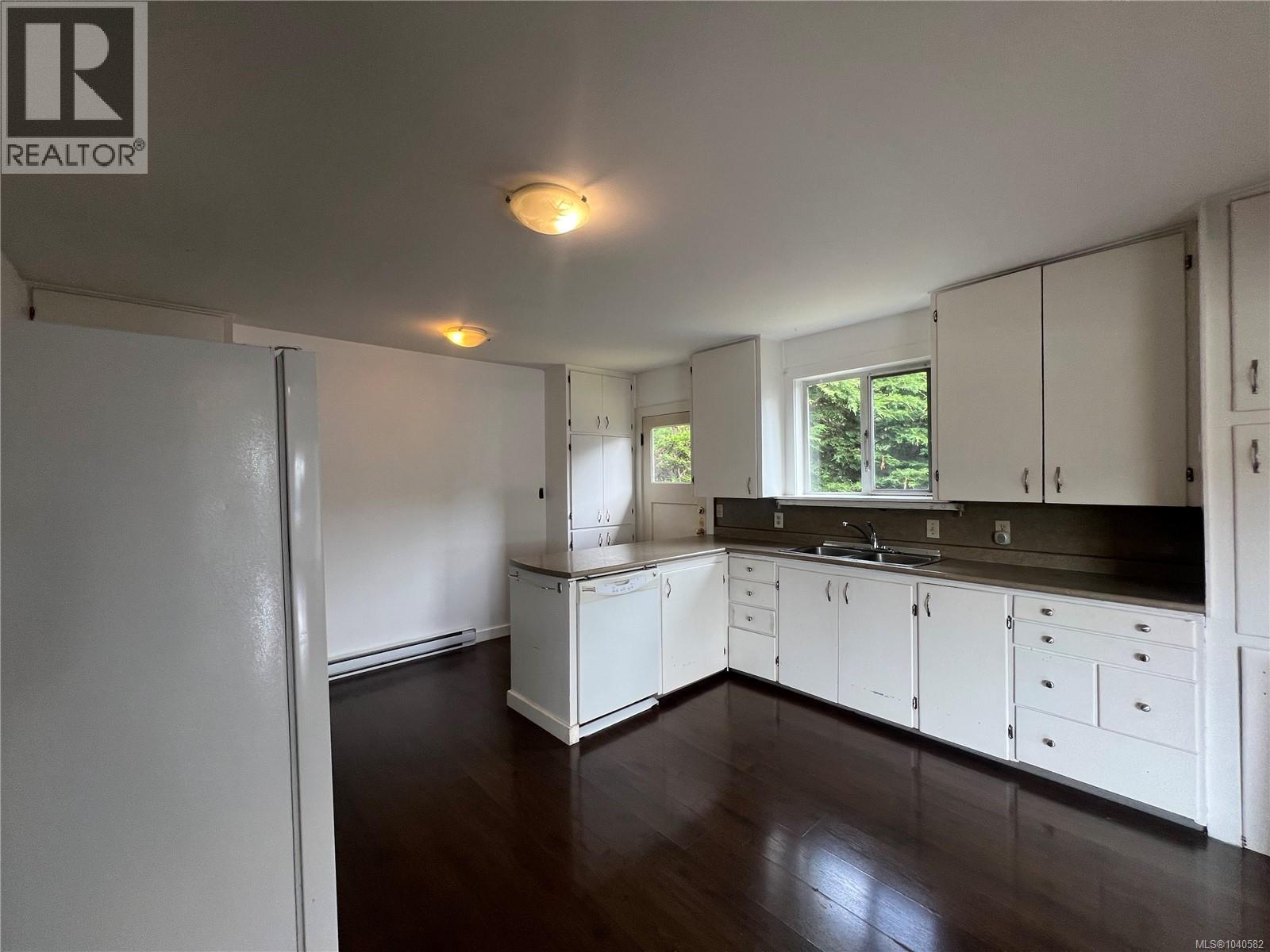 4772 Rocky Point Rd - 70