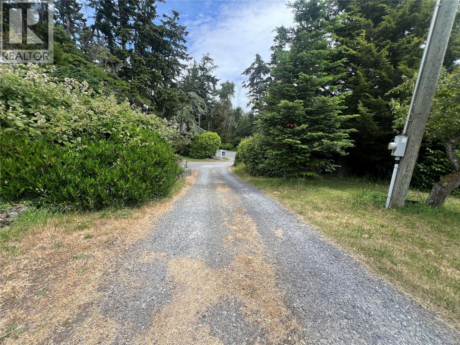 4772 Rocky Point Rd - 77