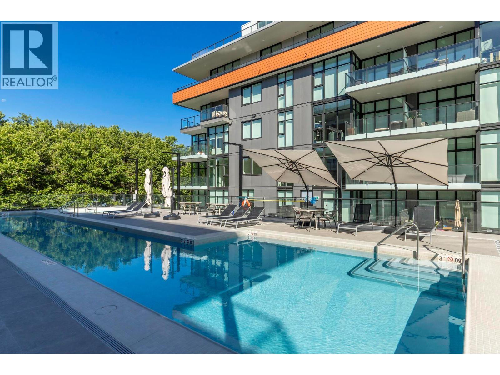 #314 3389 Lakeshore Road - 25